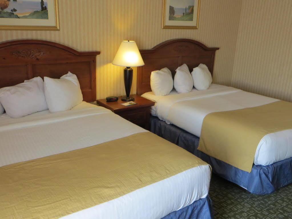 เบย์มอนต์ บาย วินด์แฮม คาลามาซู Hotel คาลาเมซู ภายนอก รูปภาพ